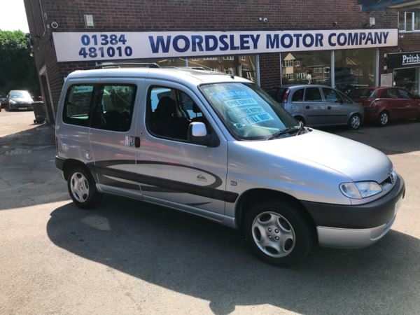 Peugeot Partner Combi 1.4 QUICKSILVER ONLY ONE OWNER VERY