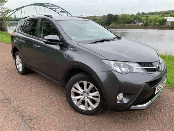 Toyota RAV 4 2.2 D-4D INVINCIBLE 5d AUTO 150 BHP