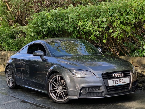 Audi TT 2.0 TD Black Edition quattro 2dr