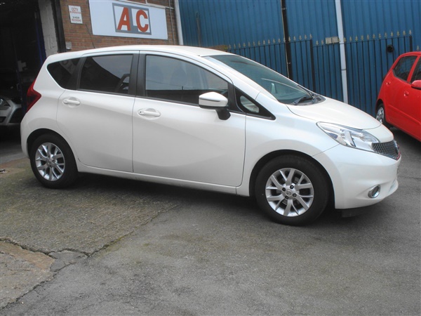 Nissan Note 1.2 Acenta Premium 5dr [Comfort Pack]