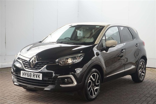 Renault Captur 0.9 TCe Iconic SUV 5dr Petrol (s/s) (90 ps)