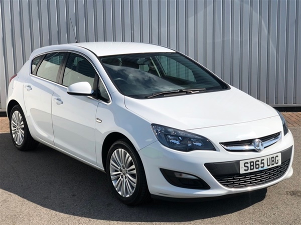 Vauxhall Astra 1.6i Excite 5dr