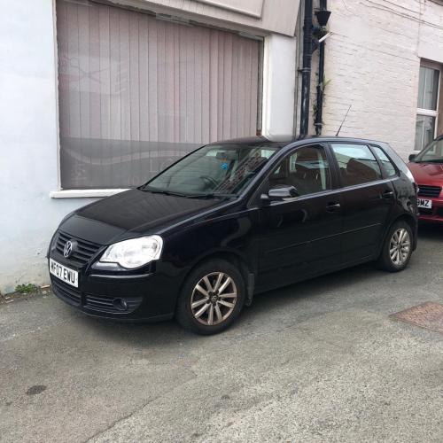 VW Polo black 1.4 petrol, 47k  great condition