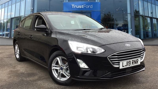 Ford Focus 1.0 EcoBoost 125 Zetec 5dr ** Ford Sync DAB