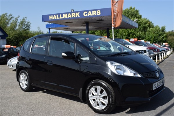 Honda Jazz 1.3 I-VTEC ES 5DR