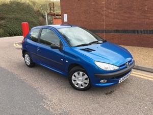 Peugeot 206 Zest 1.4 Petrol Blue  in Hove | Friday-Ad