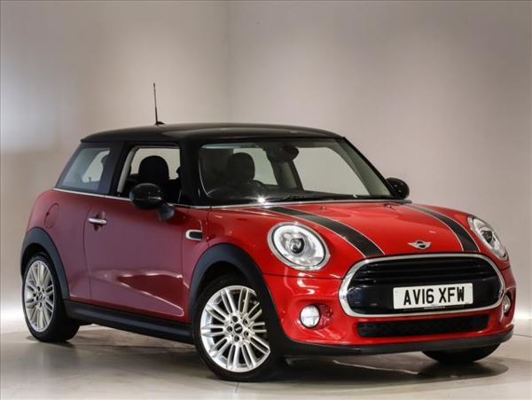 MINI Hatch 1.5 Cooper D 3dr [Chili Pack]