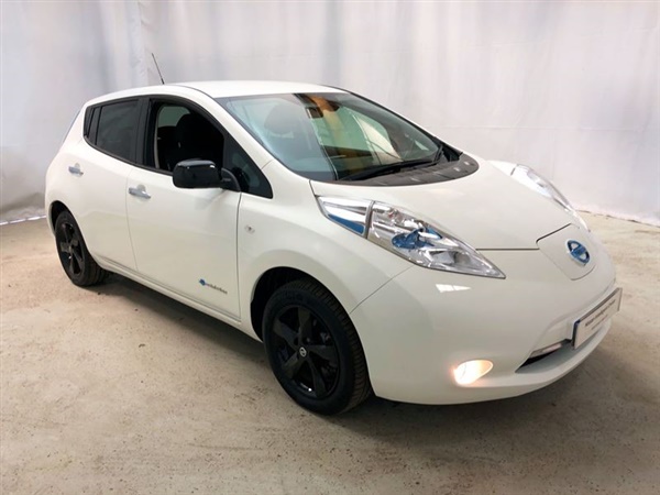 Nissan Leaf 80kW Black Edition 30kWh 5dr Auto Automatic