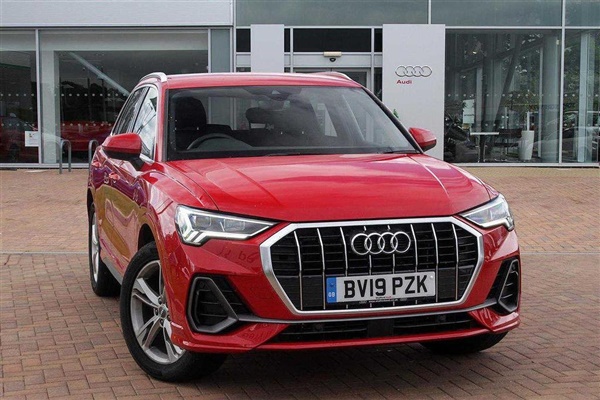 Audi Q3 S line 35 TFSI 150 PS S tronic Auto