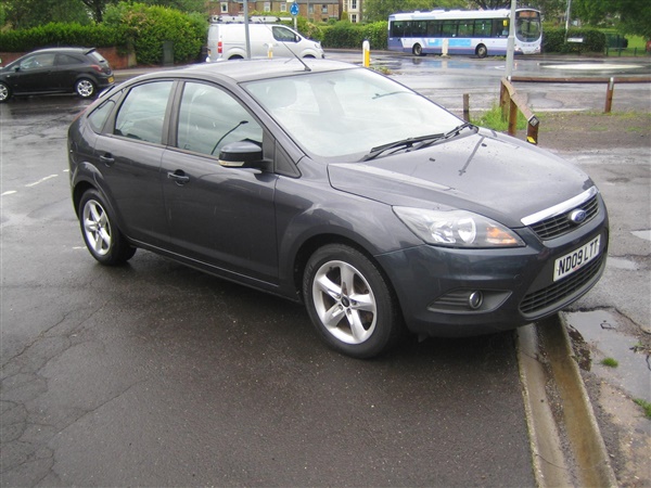 Ford Focus 1.6 Zetec 5dr