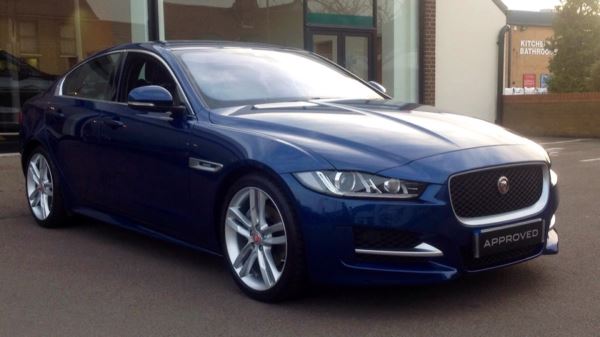 Jaguar XE 2.0d (180) R-Sport 4dr with 19inch Alloys and HUD.