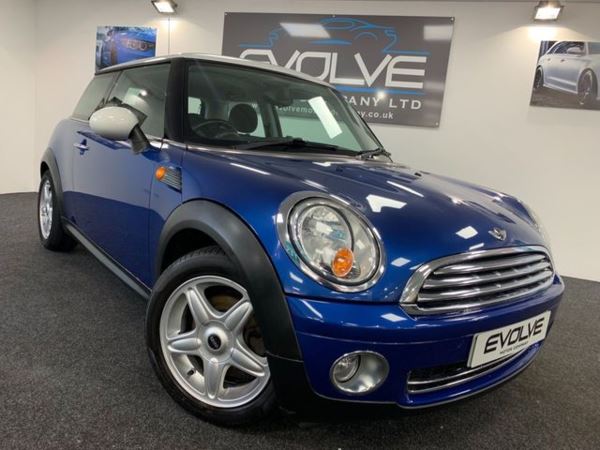 MINI Hatch 1.6 COOPER 3d 118 BHP