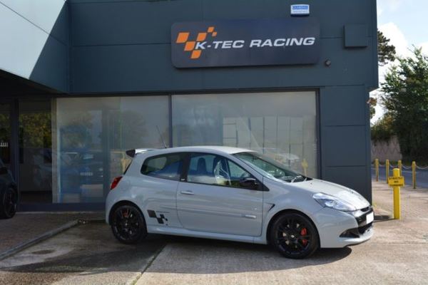 Renault Clio 2.0 RENAULTSPORT 3d 200 BHP