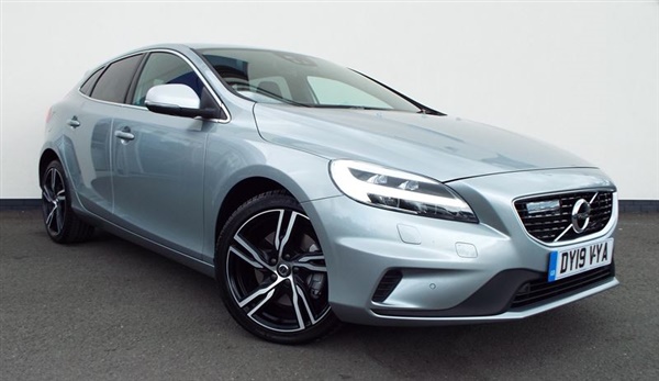 Volvo V40 D3 [4 Cyl 150] R DESIGN Pro 5dr Geartronic