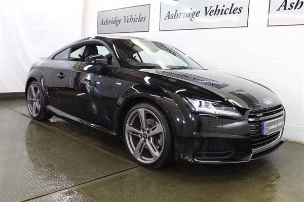 Audi TT 2.0 TFSI S line S Tronic quattro (s/s) 3dr Auto