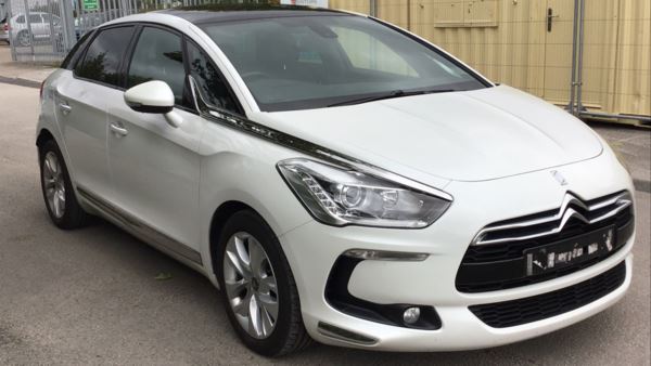 Citroen DS5 1.6 e-HDi Airdream DStyle 5dr EGS Auto