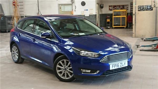 Ford Focus 1.5 EcoBoost Titanium 5dr Auto