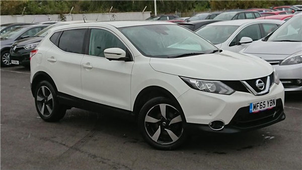 Nissan Qashqai 1.2 DiG-T N-Tec 5dr