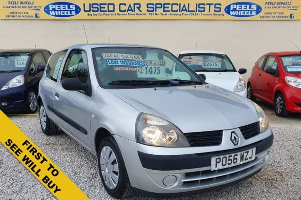 Renault Clio 1.1 CAMPUS * IDEAL FIRST CAR * VERY CLEAN *