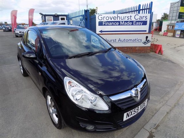 Vauxhall Corsa 1.4 DESIGN 16V TWINPORT 3d 90 BHP