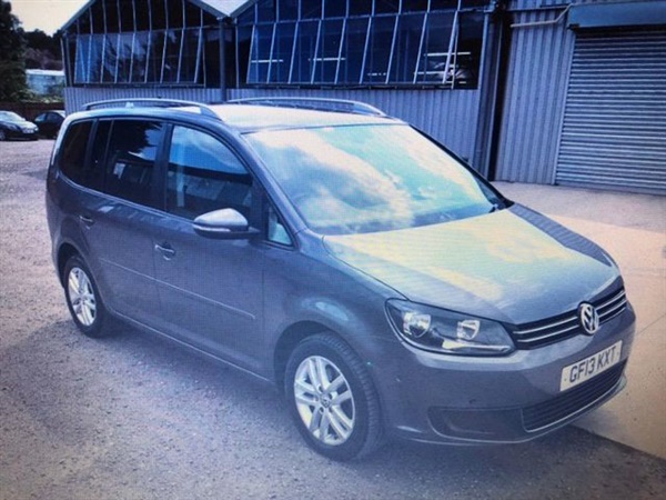 Volkswagen Touran 1.6 SE TDI DSG 5d AUTO 106 BHP