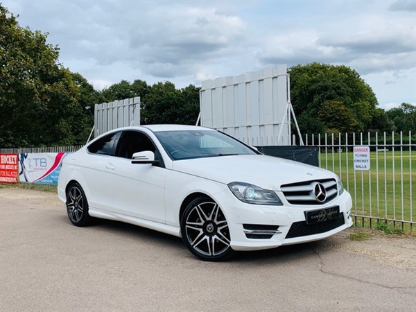 Mercedes-Benz C Class 2.1 C220 CDI BLUEEFFICIENCY AMG SPORT