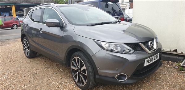 Nissan Qashqai 1.2 DiG-T Tekna [Non-Panoramic] 5dr Xtronic