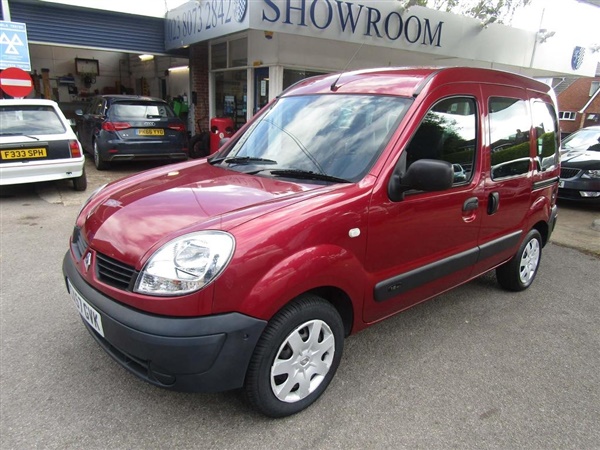 Renault Kangoo v Authentique 5dr Auto