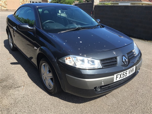 Renault Megane 1.6 VVT Dynamique 2dr