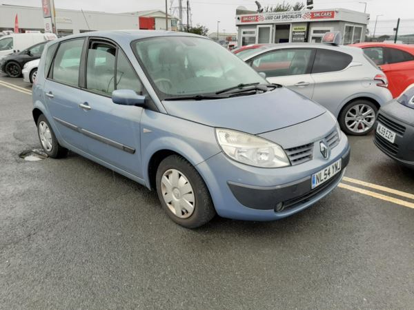 Renault Megane Scenic 1.5 dCi Expression 5dr MPV