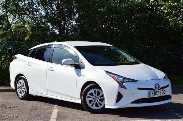 Toyota Prius 1.8 T-Spirit VVT-I CVT Auto