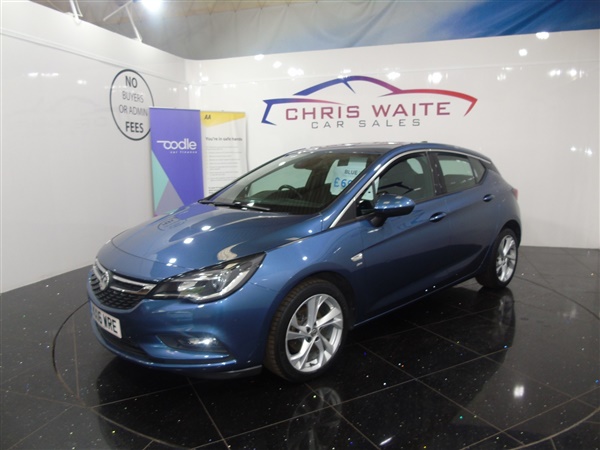 Vauxhall Astra Hatch 5Dr 1.4i Turbo 150 EU6 SRi Nav 6Spd