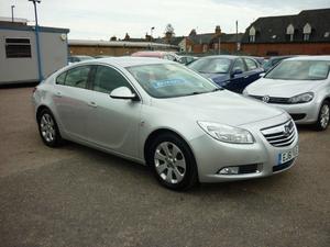 Vauxhall Insignia  in Leatherhead | Friday-Ad