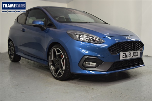 Ford Fiesta 1.5 EcoBoost 200ps ST-3 WIth Sat Nav, Apple Car