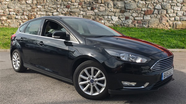 Ford Focus 1.5 EcoBoost Titanium (Nav) 5dr