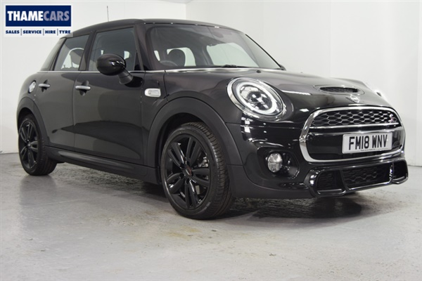 Mini Hatch 2.0 Cooper S II 5dr With Navigation Plus Pack,