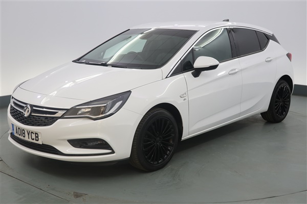 Vauxhall Astra 1.4T 16V 150 Elite Nav 5dr - HEATED STEERING