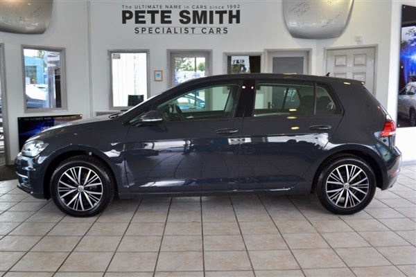 Volkswagen Golf 1.4 SE NAVIGATION TSI BLUEMOTION TECHNOLOGY