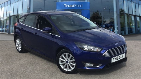 Ford Focus TITANIUM TDCI- With Satellite Navigation & Rear