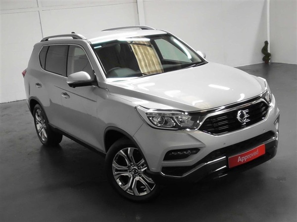 Ssangyong Rexton 2.2 D Ultimate T-Tronic 4WD 5dr Auto
