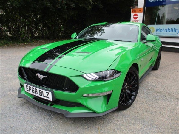 Ford Mustang 5.0 V8 GT 2dr Auto 10spd Custom Pk 2