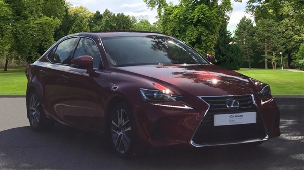 Lexus IS 2.5 Advance with Premium Navigation