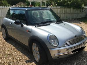 MINI COOPER  PAN SUNROOF LOTS OF EXTRAS GREAT CAR in