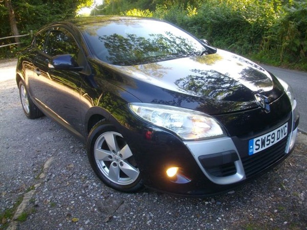 Renault Megane 1.9 DYNAMIQUE DCI 2d 130 BHP