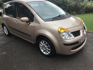 Renault Modus v Privilege in Lewes | Friday-Ad
