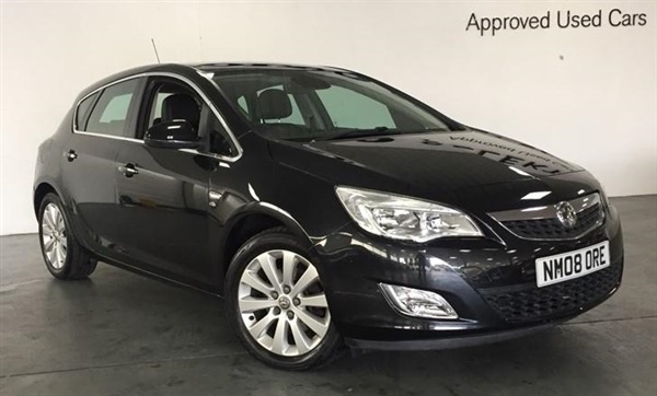 Vauxhall Astra 2.0 CDTi 16V ecoFLEX Elite [dr