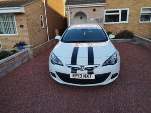 Vauxhall Astra GTC 2.0 CDTi  in St. Neots | Friday-Ad