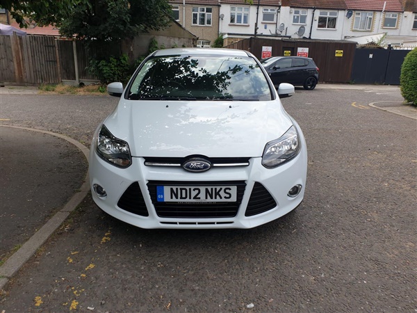 Ford Focus  EcoBoost Titanium 5dr