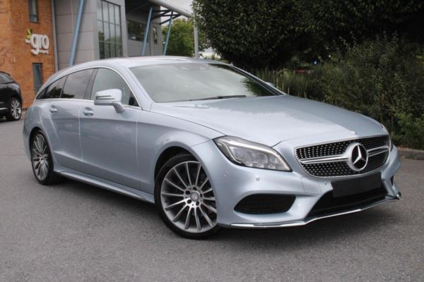 Mercedes-Benz CLS 2.1 CLS220d AMG Line (Premium) Shooting