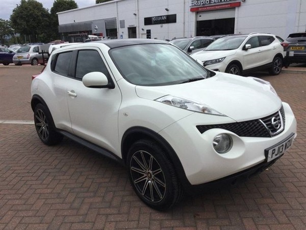 Nissan Juke 1.6 VISIA 5d 93 BHP IN ARTIC WHITE WITH 